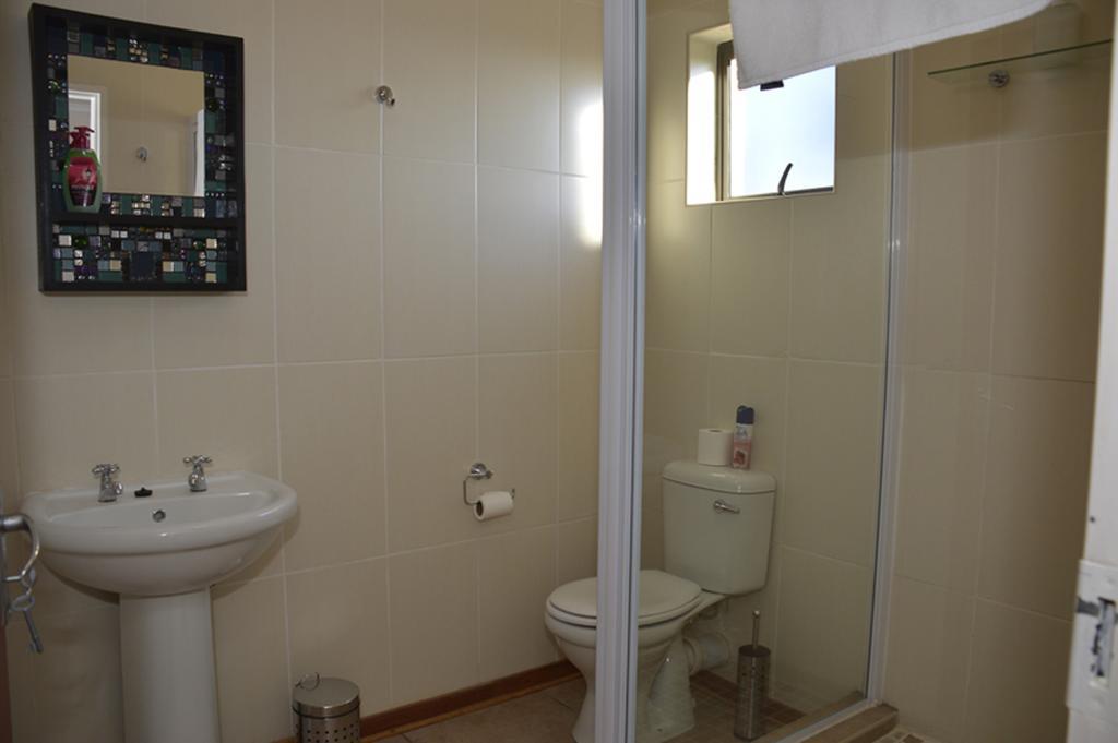 Two Bells Guest House Bloemfontein Zimmer foto