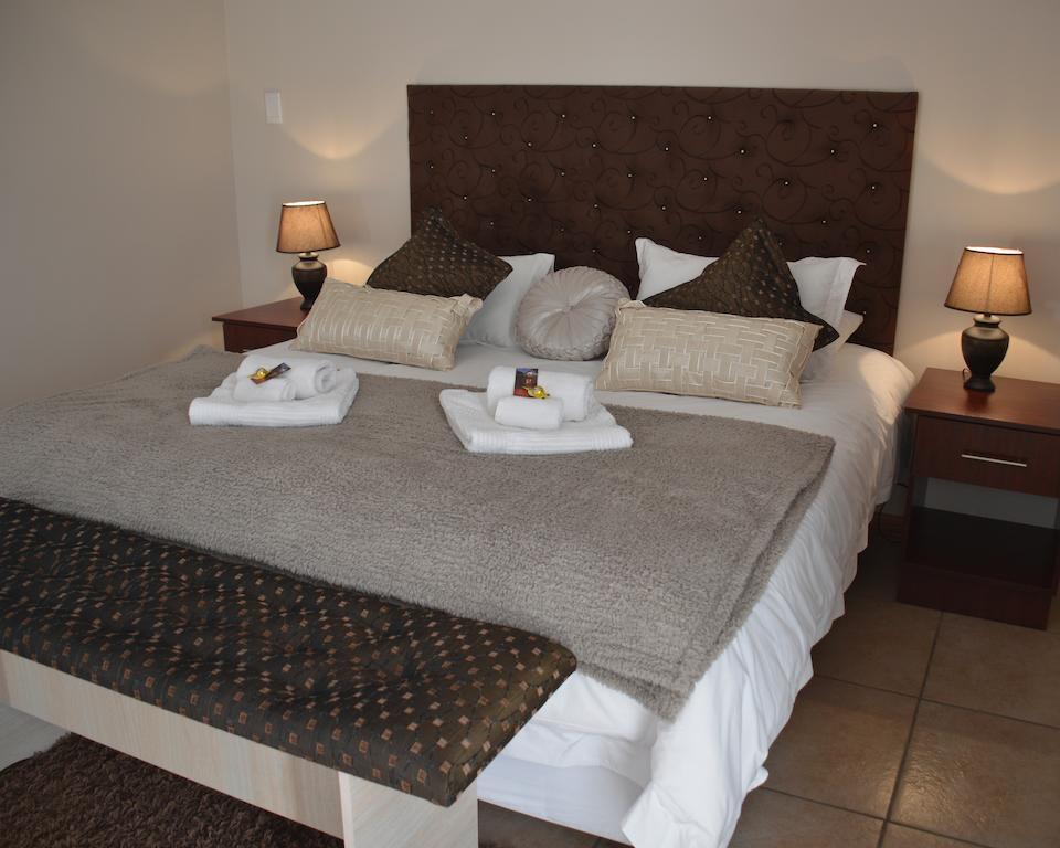 Two Bells Guest House Bloemfontein Zimmer foto